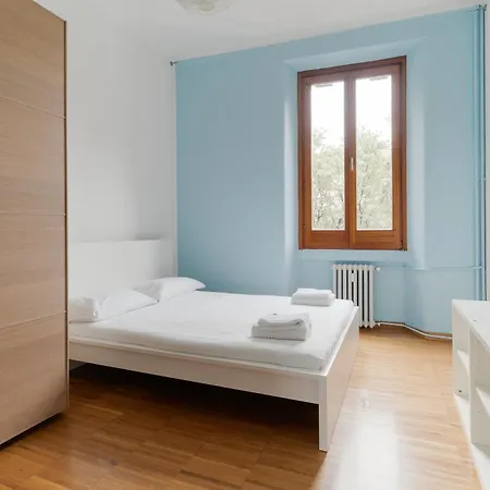 Guesthost - Mm5 Isola Cozy Apartamento